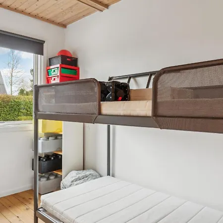 Stunning Home In Humble With Wifi Hébergement de vacances Nordenbro Vesteregn